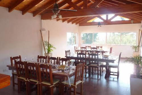 Hotel Aoma Villa Carlos Paz Exterior foto